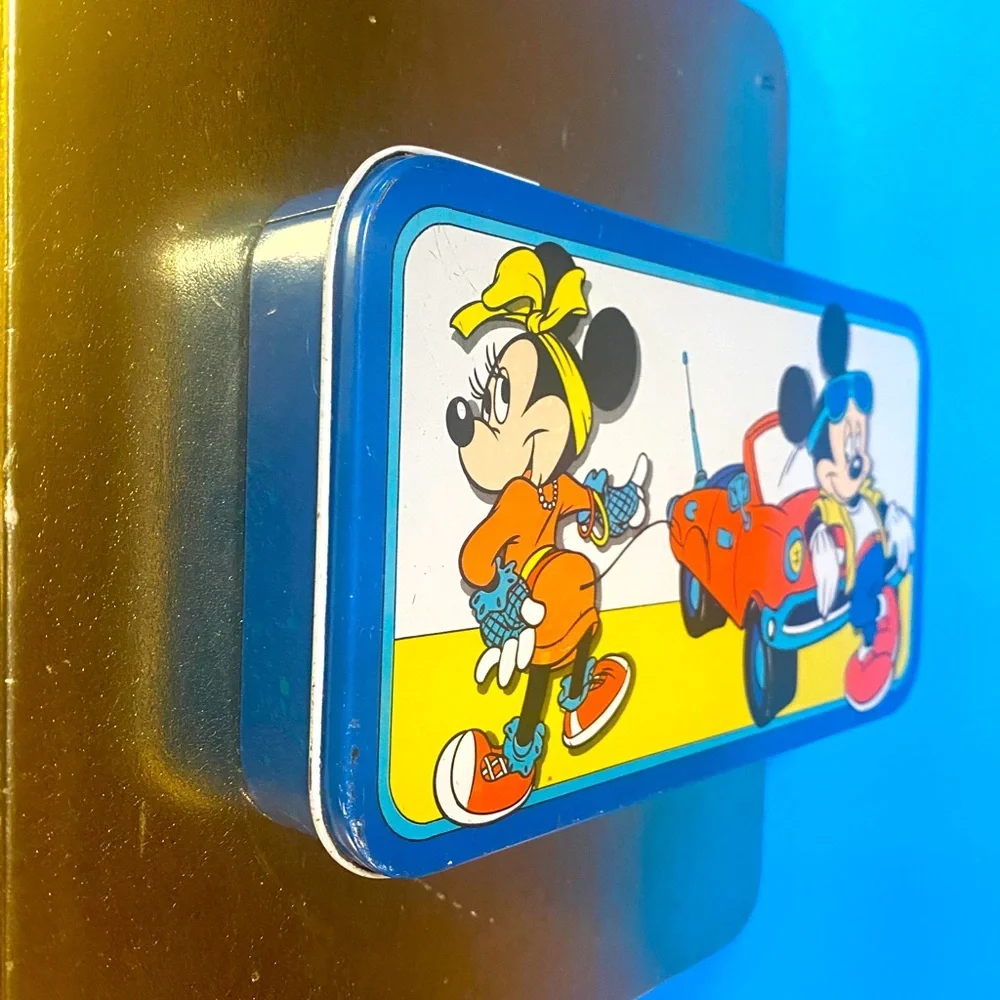 WALT DISNEY VINTAGE MICKEY & MINNIE TIN PENCIL BOX TIN BOX Co